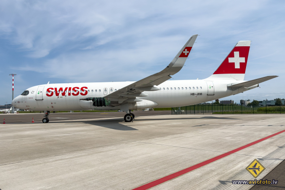 Airbus A320-271N